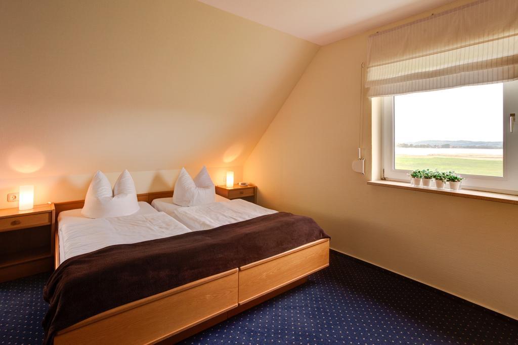 Hotel Am See Baabe Exterior photo